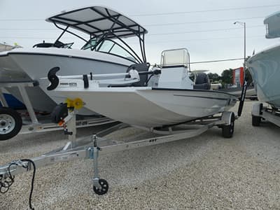 BOATZON | Xpress H190 Bay 2027
