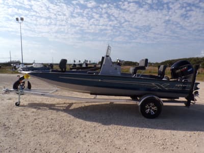 BOATZON | Xpress H20 Bay 2026