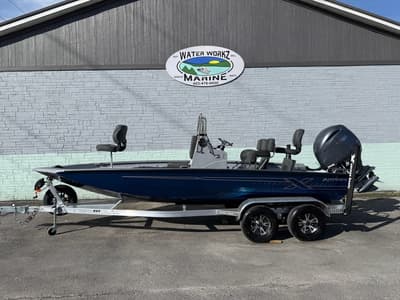 BOATZON | Xpress H20 Bay 2026