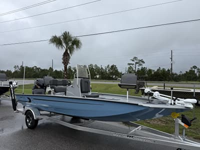BOATZON | Xpress H20 Bay 2027
