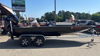 BOATZON | Xpress H20 Crappie 2026