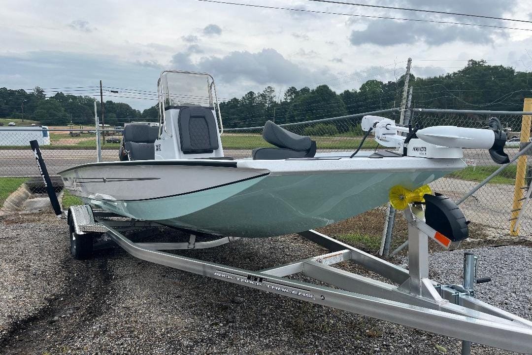 New Xpress H20B Bay 2026 for sale in Andalusia, Alabama - Boatzon.com