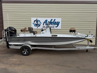 BOATZON | Xpress H20B Bay 2026