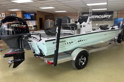 BOATZON | Xpress H20B Bay 2026