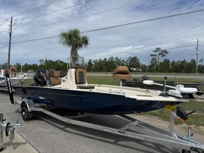 BOATZON | Xpress H20B Bay 2027