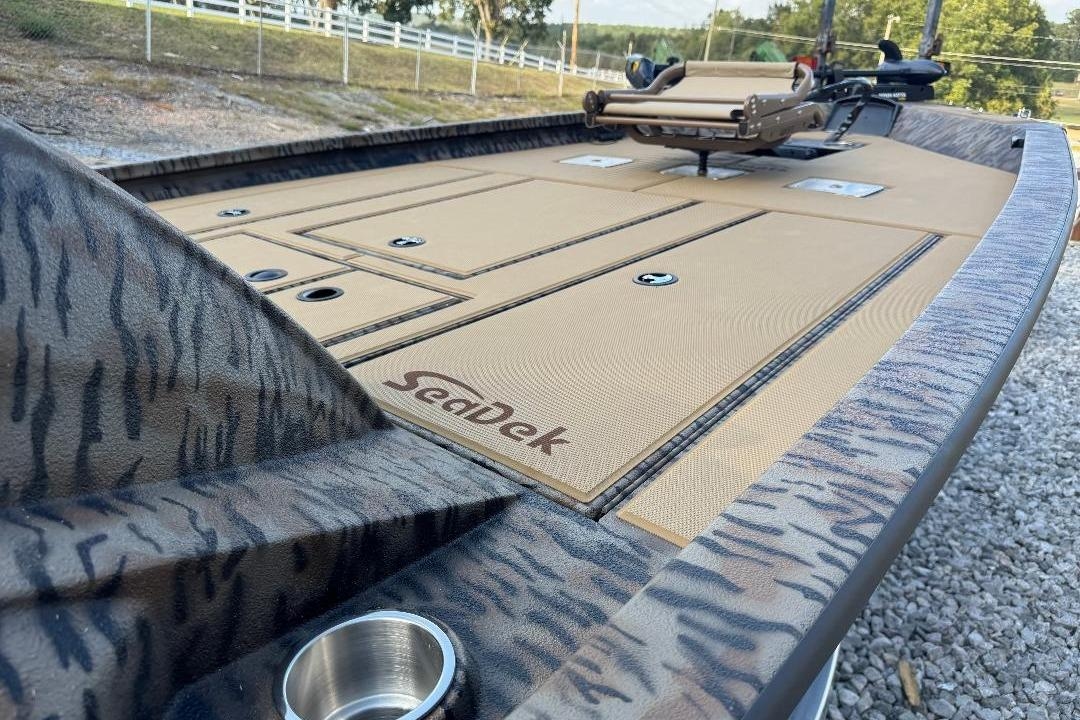 2026 Xpress H20C Crappie - Sold Boat