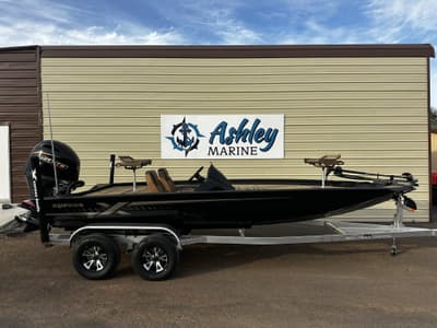 BOATZON | Xpress H20C Crappie 2026