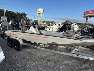 BOATZON | Xpress H20C Crappie 2026