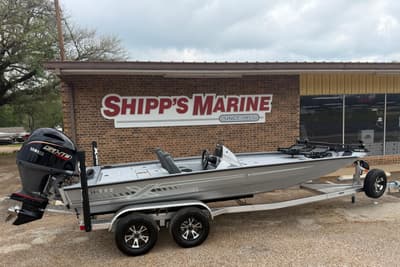 BOATZON | Xpress H20C Crappie 2026