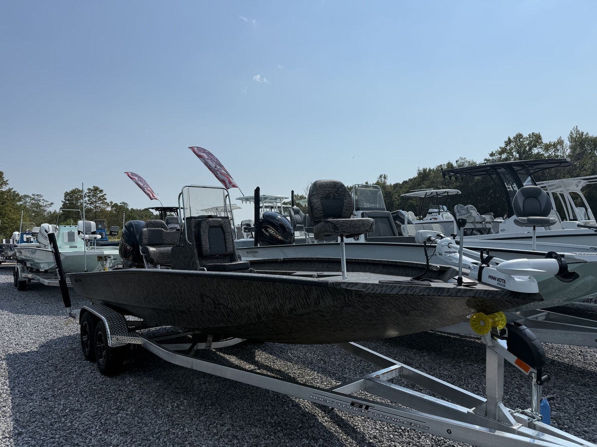 2026 Xpress H22B Bay - Sold Boat