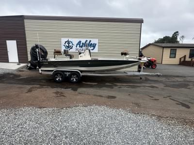 BOATZON | Xpress H22B Bay 2026