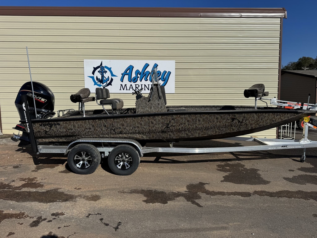 2026 Xpress H22B Bay - Sold Boat