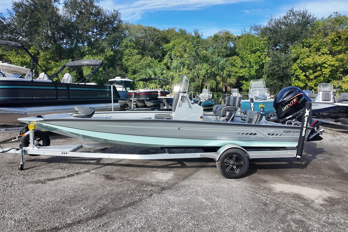 2026 Xpress H22B Bay - Sold Boat