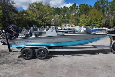 BOATZON | Xpress H22B Bay 2026 BOATZON | Xpress H22B Bay 2026