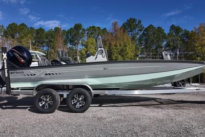 BOATZON | Xpress H22B Bay 2026