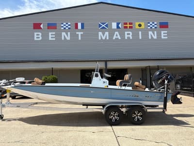 BOATZON | Xpress H22B HYPERLIFT BAY 2026 BOATZON | Xpress H22B HYPERLIFT BAY 2026