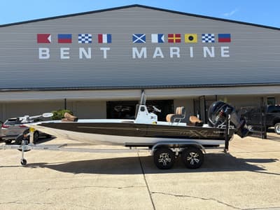 BOATZON | Xpress H22B HYPERLIFT BAY 2026 BOATZON | Xpress H22B HYPERLIFT BAY 2026