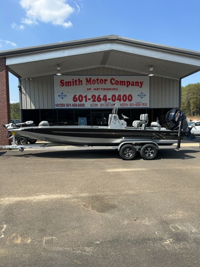 2025 Xpress H24B - Sold Boat