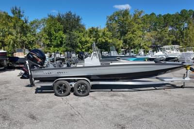 BOATZON | Xpress H24B Bay 2026