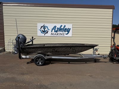 BOATZON | Xpress HD Series HD16DB WITH LIVEWELL 2027