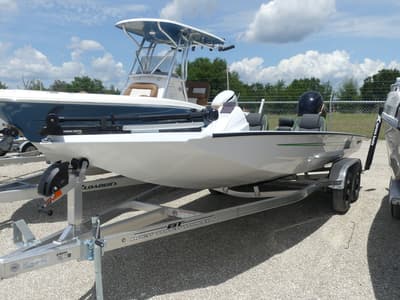 BOATZON | Xpress Hyper Lift H20B 2026 BOATZON | Xpress Hyper Lift H20B 2026