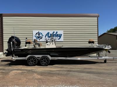 BOATZON | Xpress HyperLift Bay Series H24 BAY 2026
