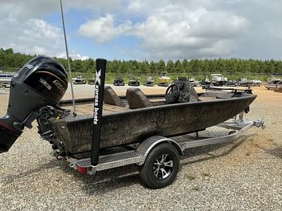 BOATZON | Xpress HyperLift Crappie Series H17 C 2026 BOATZON | Xpress HyperLift Crappie Series H17 C 2026
