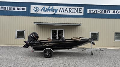BOATZON | Xpress HyperLift Crappie Series H17C 2027