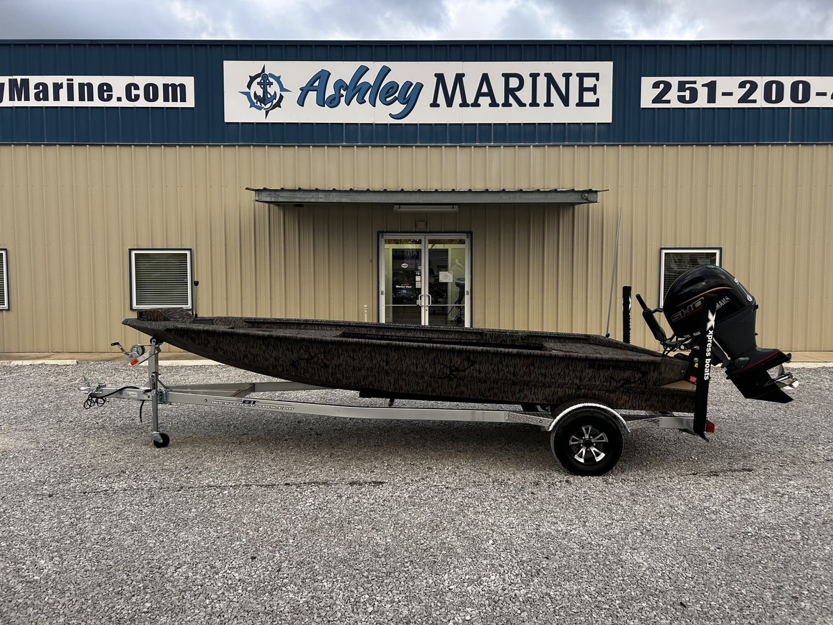 2026 Xpress HyperLift Duck Boat Series X18DB - Sold Boat