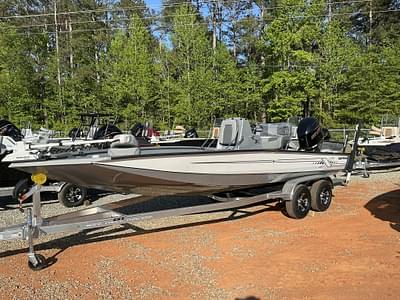 BOATZON | Xpress HyperLift Series H22B 2025