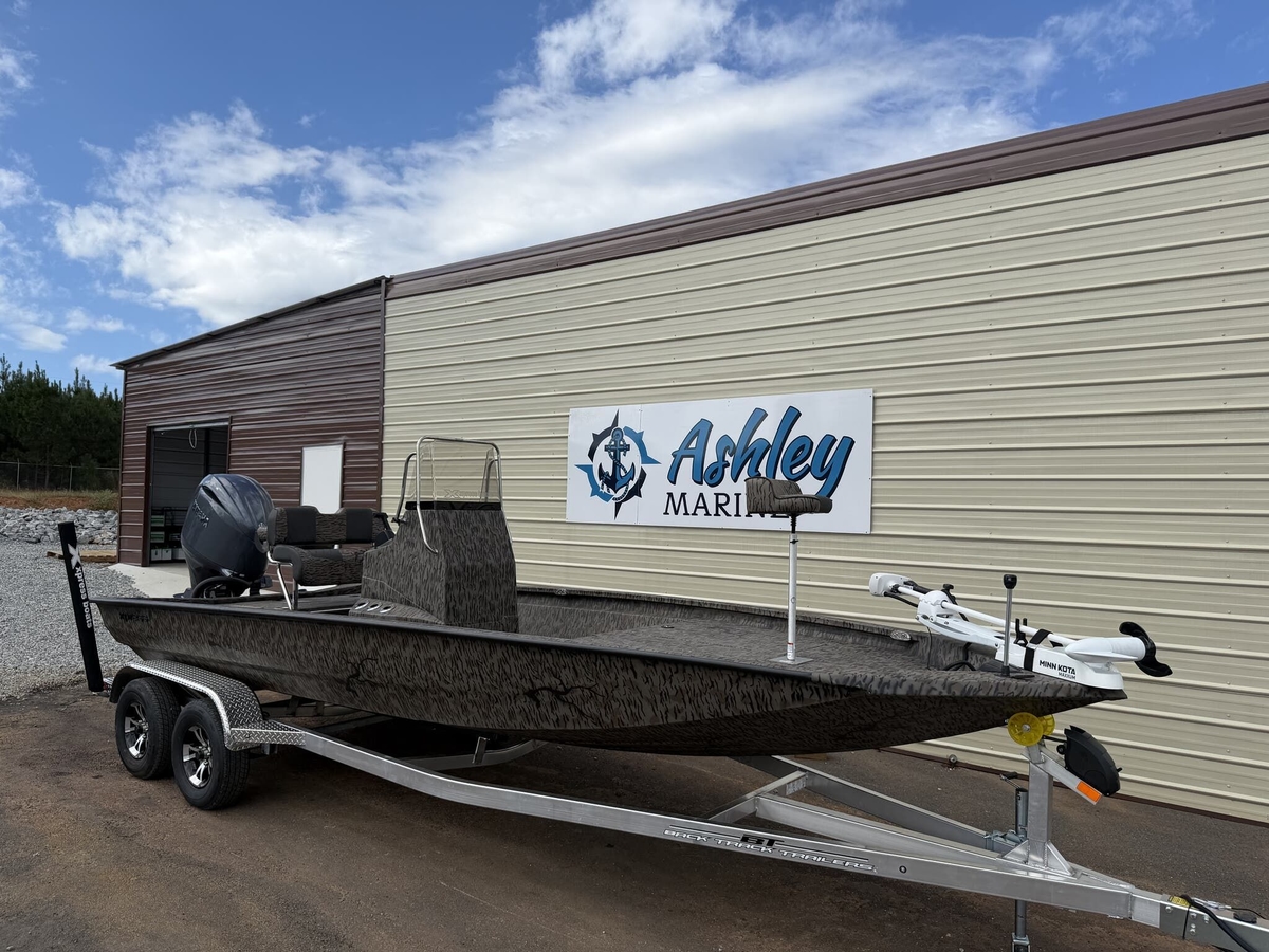 2026 Xpress X21 Bay - Sold Boat