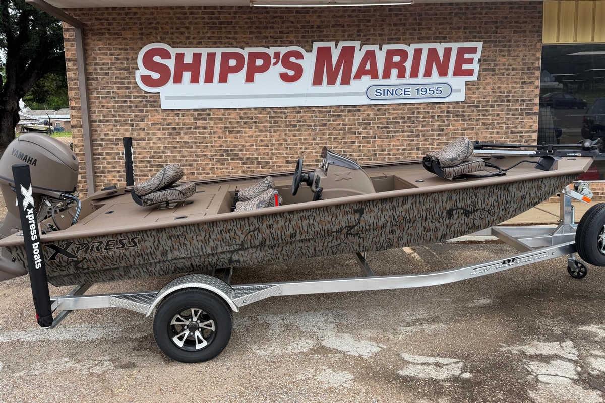 2026 Xpress XP170 - Sold Boat