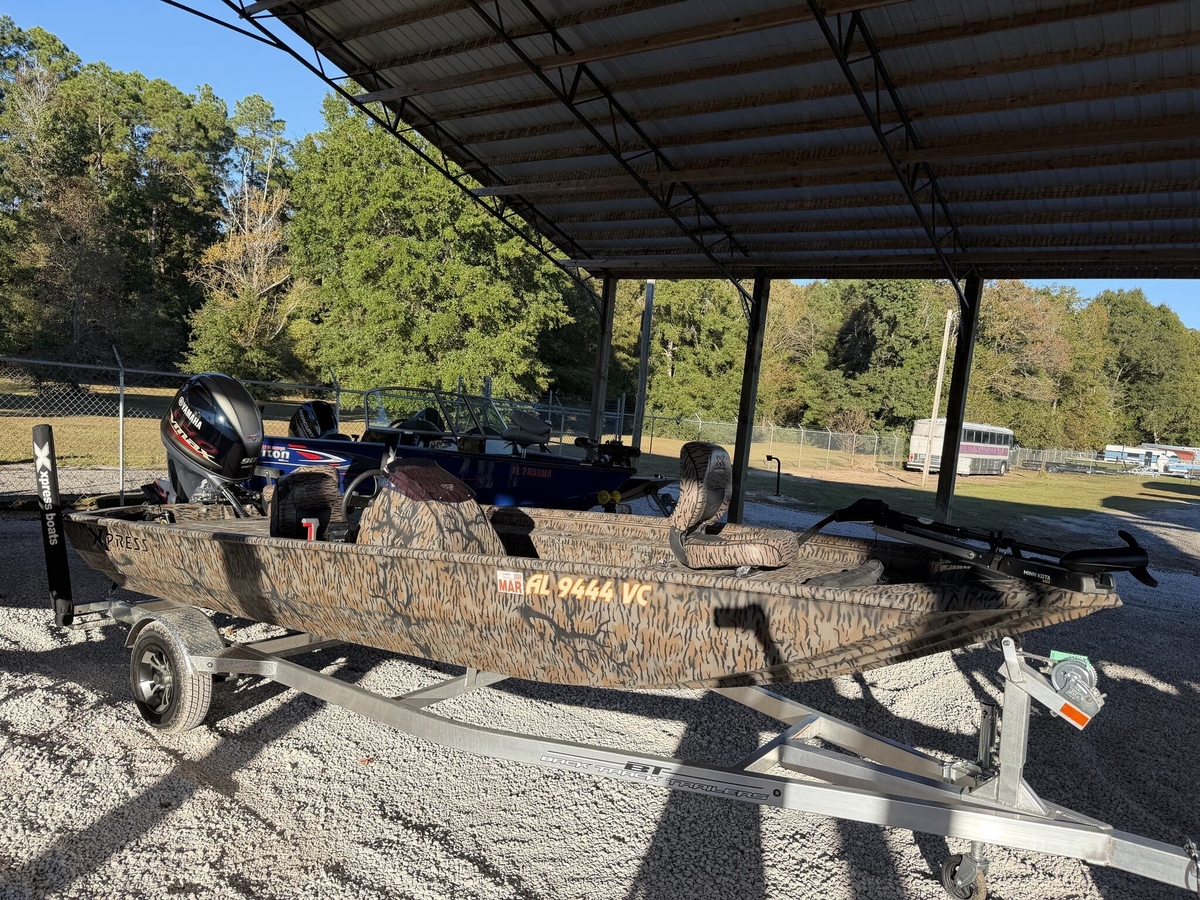 2025 Xpress Xplorer Catfish Series 185 CATFISH - Sold Boat