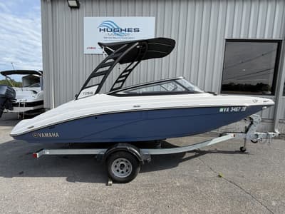 BOATZON | Yamaha 195S 2024
