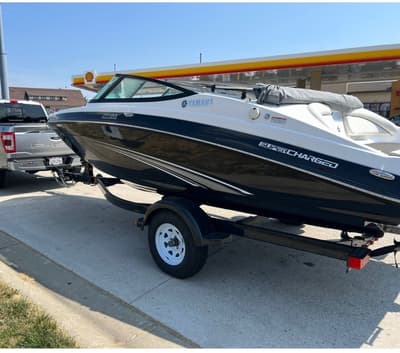 BOATZON | Yamaha 19FT SX192 2013