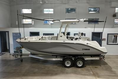 BOATZON | Yamaha 222FSH SP E 2026