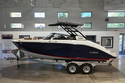 BOATZON | Yamaha 222SD 2026