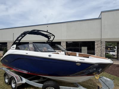 BOATZON | Yamaha 222SD 2026