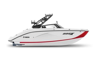 BOATZON | Yamaha 222XE 4STARWHITEPAINTED 2026