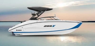 BOATZON | Yamaha 255XE 2026