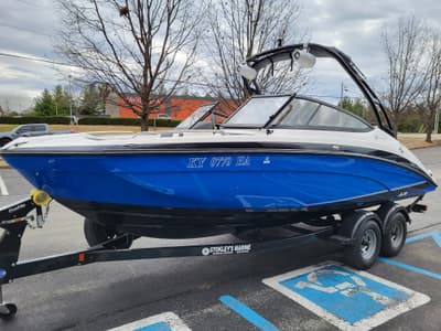 BOATZON | Yamaha AR210 2017