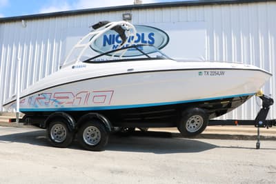 BOATZON | Yamaha AR210 2021