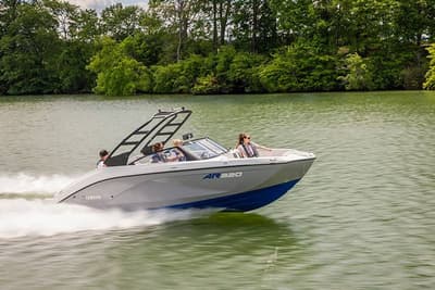 BOATZON | Yamaha AR220 2026