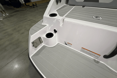 BOATZON | Yamaha AR220 2026