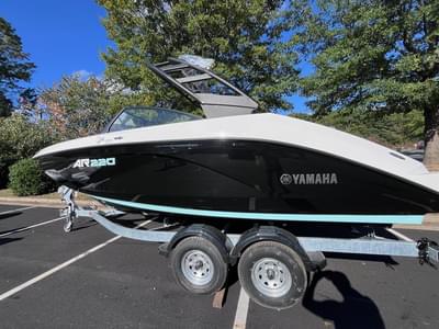 BOATZON | Yamaha AR220 HLT1050ACAG 2026 BOATZON | Yamaha AR220 HLT1050ACAG 2026