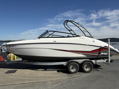 BOATZON | Yamaha AR240 2019