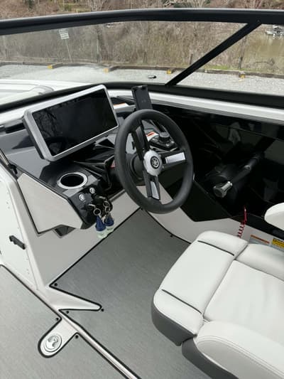 BOATZON | Yamaha AR250 2024