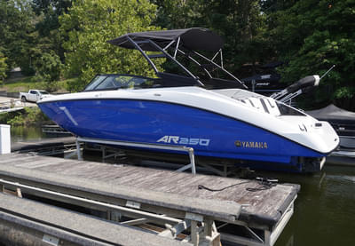 BOATZON | Yamaha AR250SPACE BLUEPAINTED 2025 BOATZON | Yamaha AR250SPACE BLUEPAINTED 2025