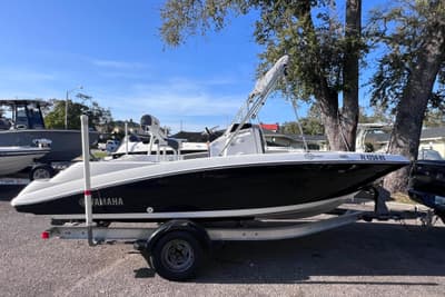 BOATZON | Yamaha Boats 190 FSH Deluxe 2018