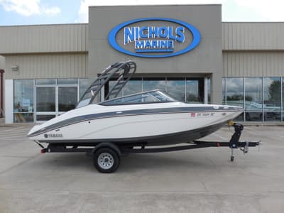 BOATZON | Yamaha Boats 195S 2020